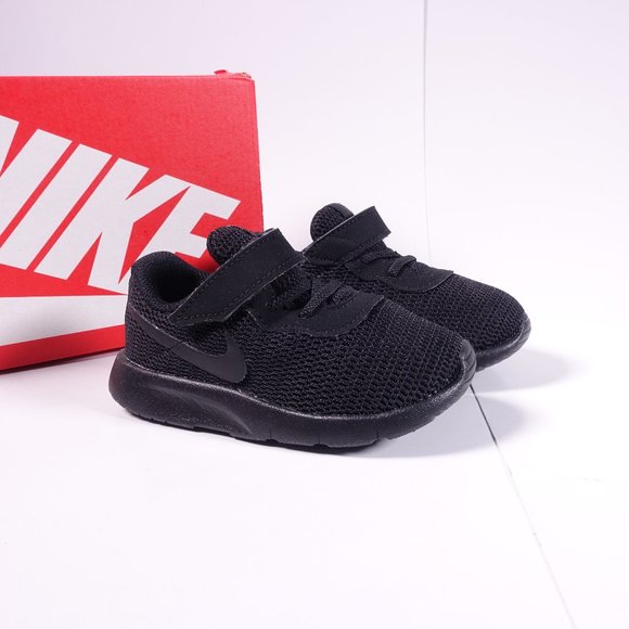 nike tanjun tdv black